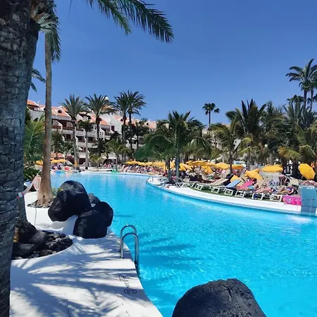 Apartament Seafront New Modern