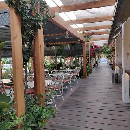 Apartment Seafront New Modern Playa de las Americas (Tenerife)