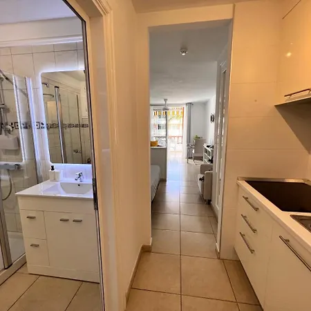 Apartamento Seafront New Modern *