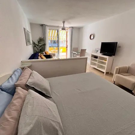 Apartamento Seafront New Modern