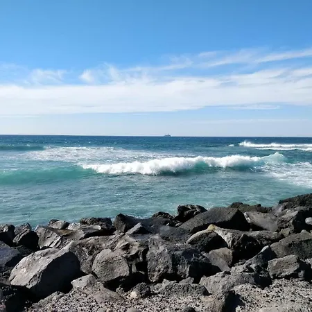 Apartamento Seafront New Modern *