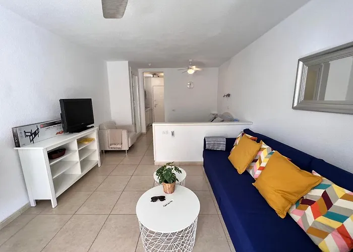 Apartmán Seafront New Modern Playa de las Americas (Tenerife)